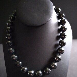 16" Shiny Black Bead Necklace with Small Lobster Claw Clasp